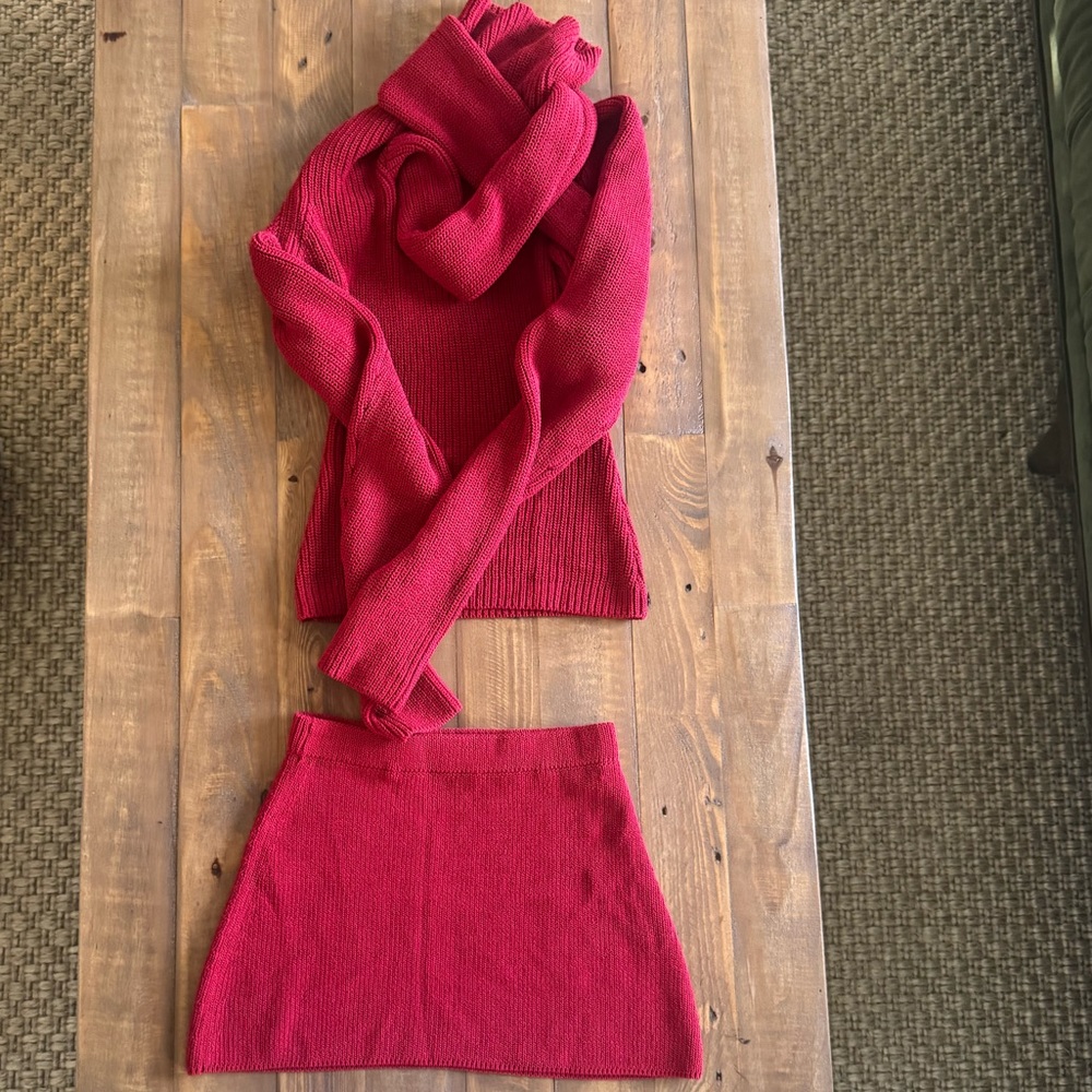 AYA MUSE - Red Knit Skirt Set - Picture 3 of 7